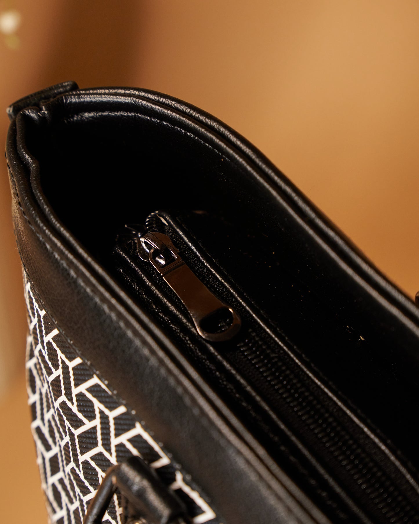 NestCord Luxe Tote Bag - Black