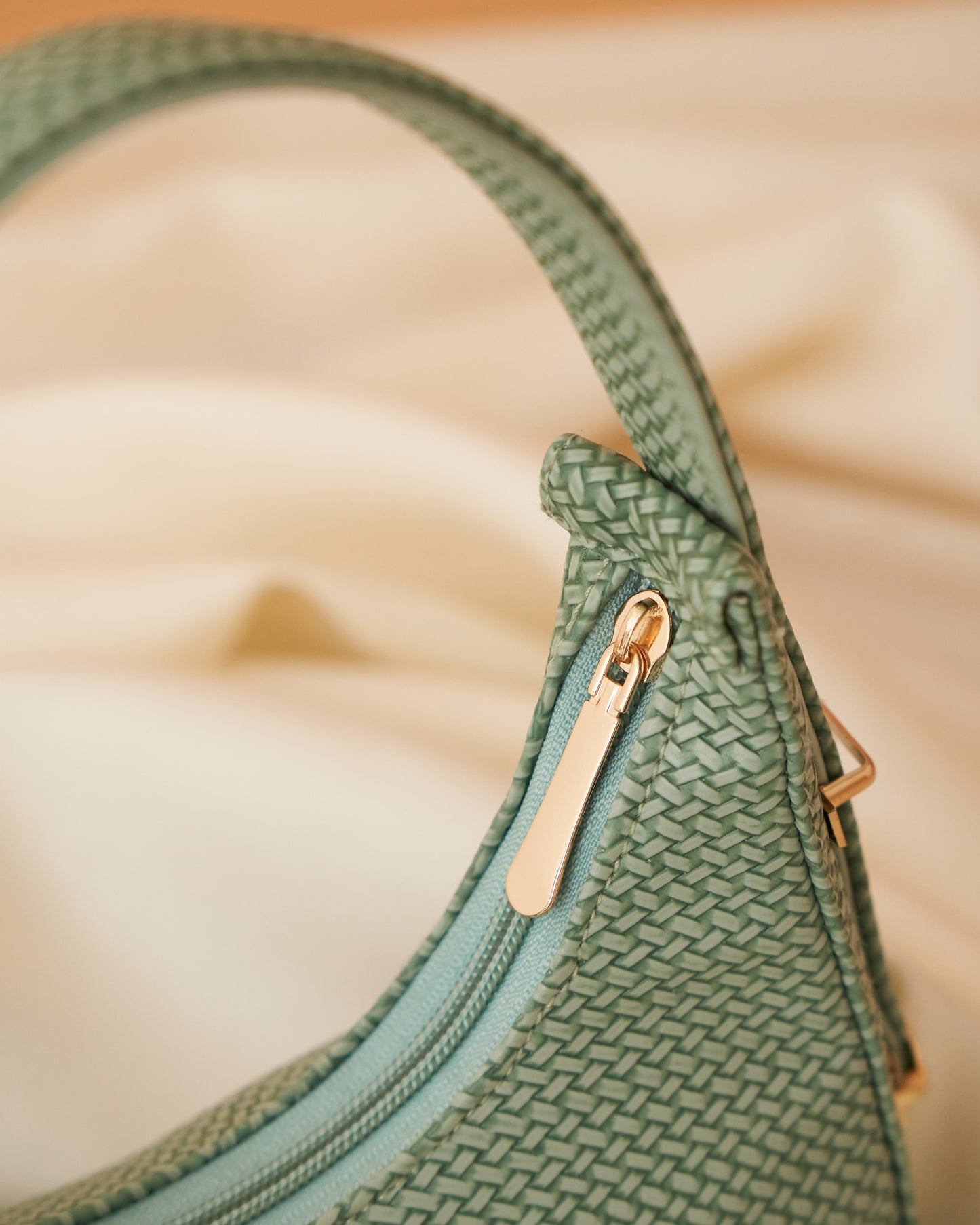 NestCord Luxe Crescent Bag – Pastel Green